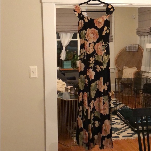 Reformation Dresses & Skirts - Reformation “Isadora” Dress Size 8